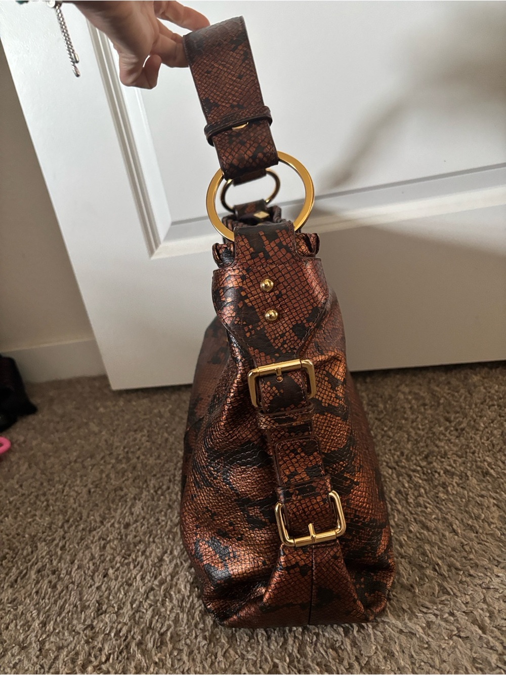 The Find - Gorgeous Copper Snake-Print Shoulder Bag with Gold Accent- like new - Picture 3 of 10